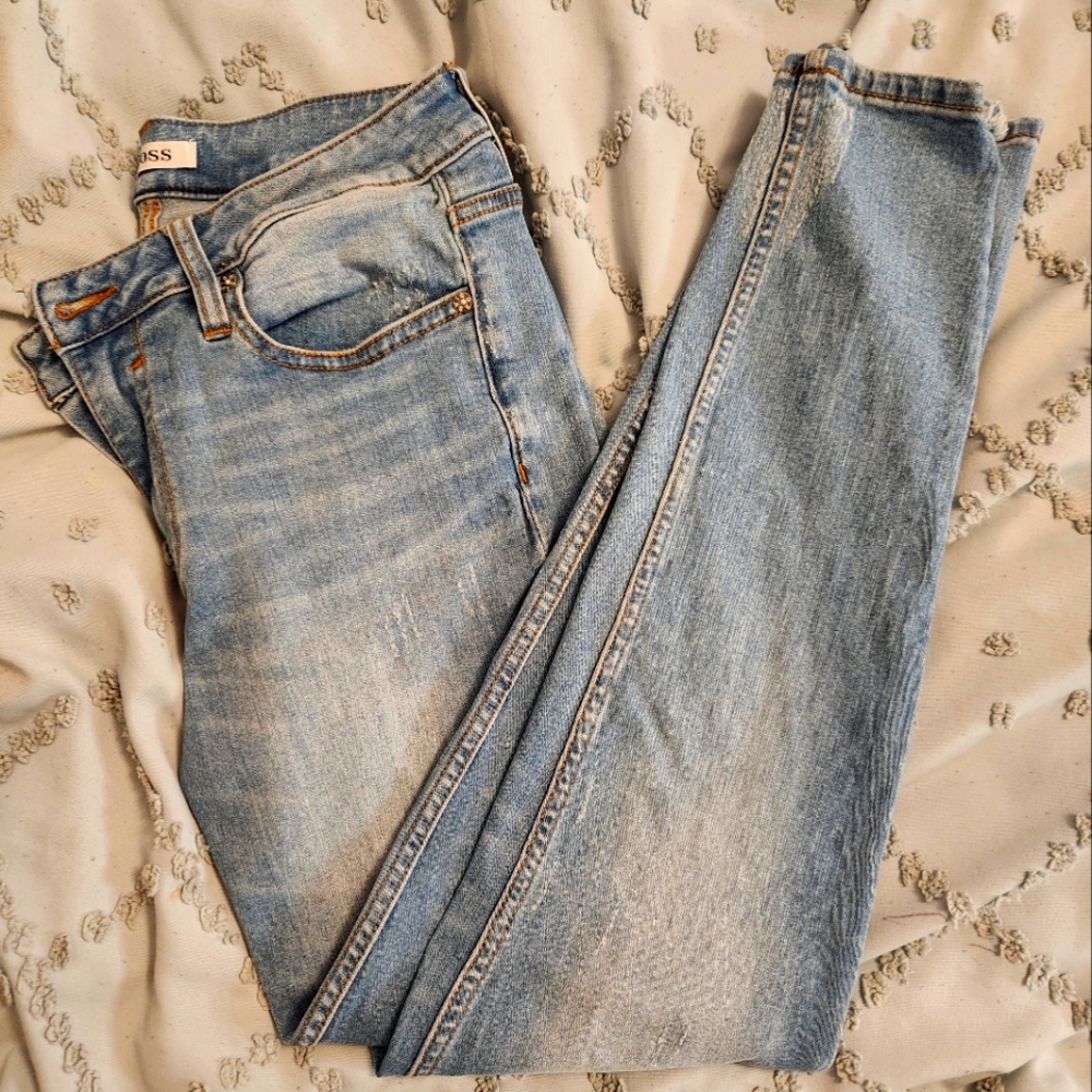 Vigoss distressed mid-rise skinny jeans